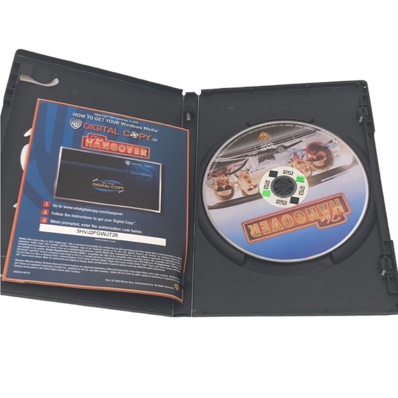 The Hangover 📀 DVD - Picture 2 of 3
